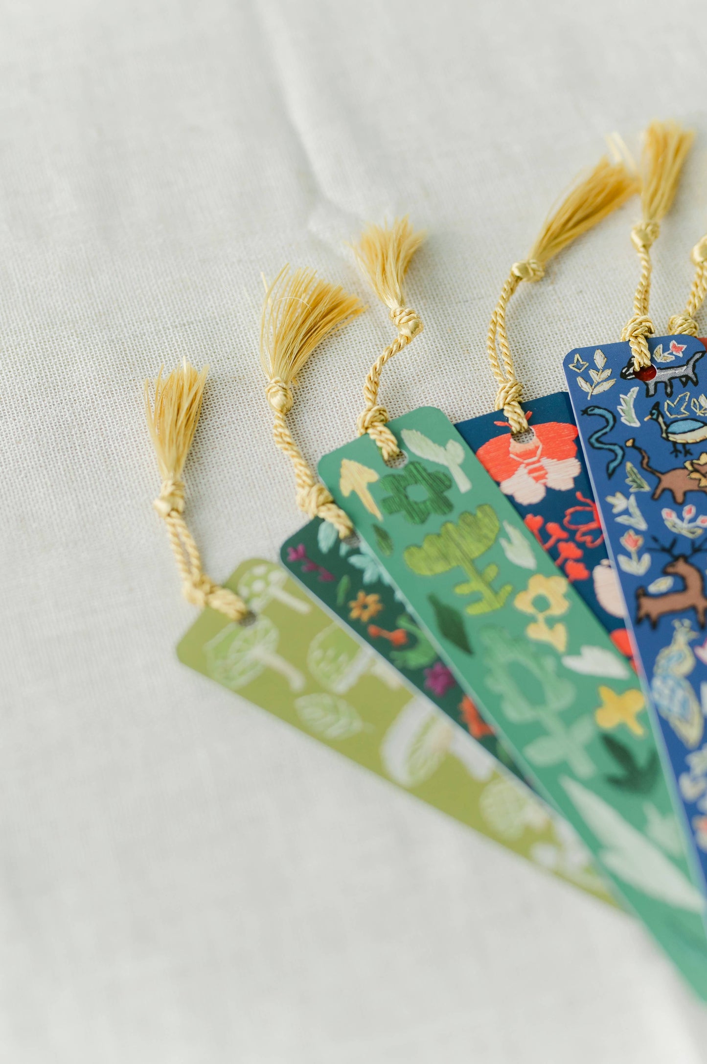 Animals Embroidery Tassel Bookmark