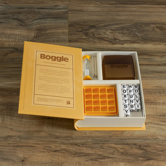 Boggle Vintage Book Shelf Edition