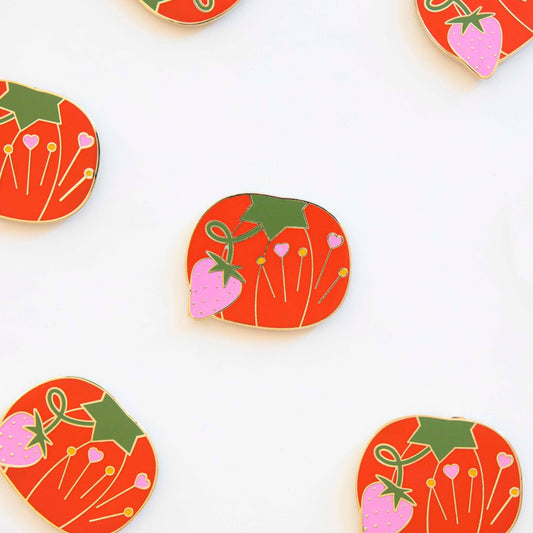 Set of tomato-shaped magnetic needle minders with colorful veggie design