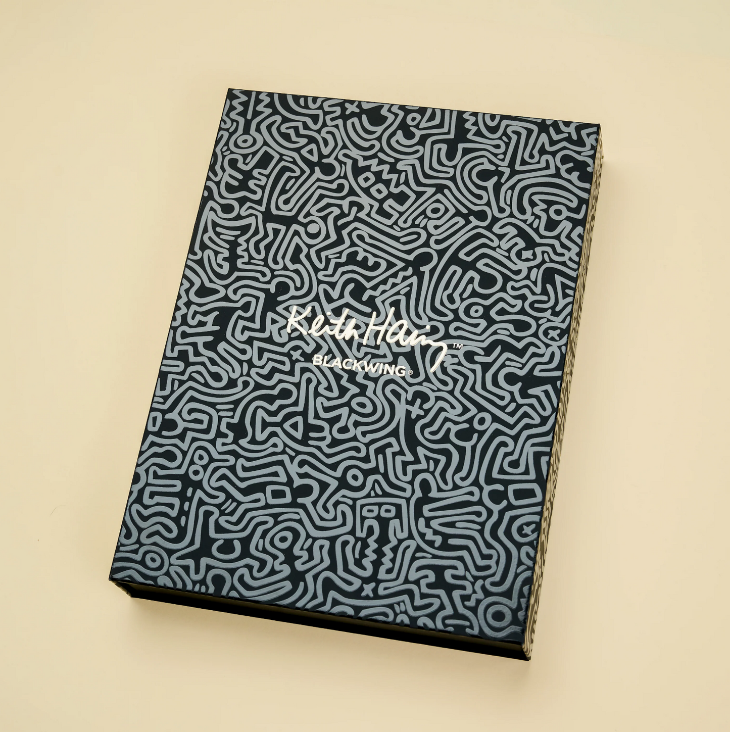 PRE-ORDER: Blackwing Volume 292 - Keith Haring "Smiling Heart" Gift Set