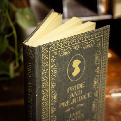 *Pride & Prejudice by Jane Austen 1813 Book Journal