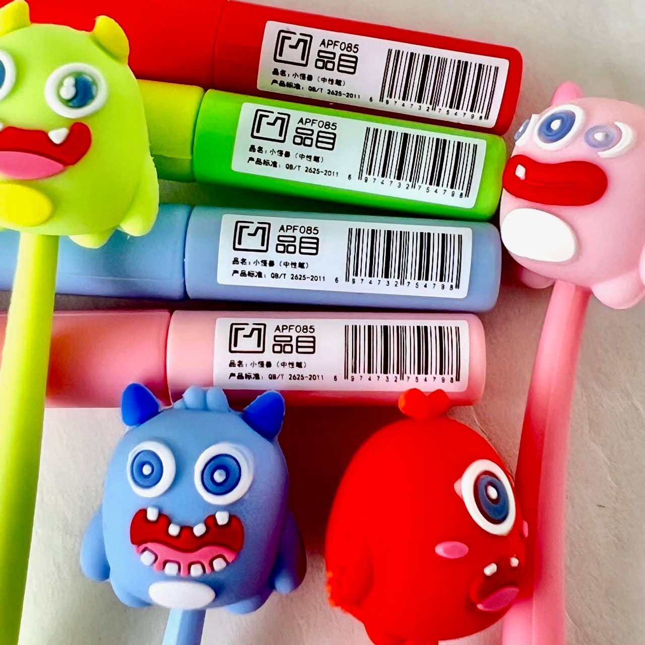 MONSTER WIGGLE GEL PEN