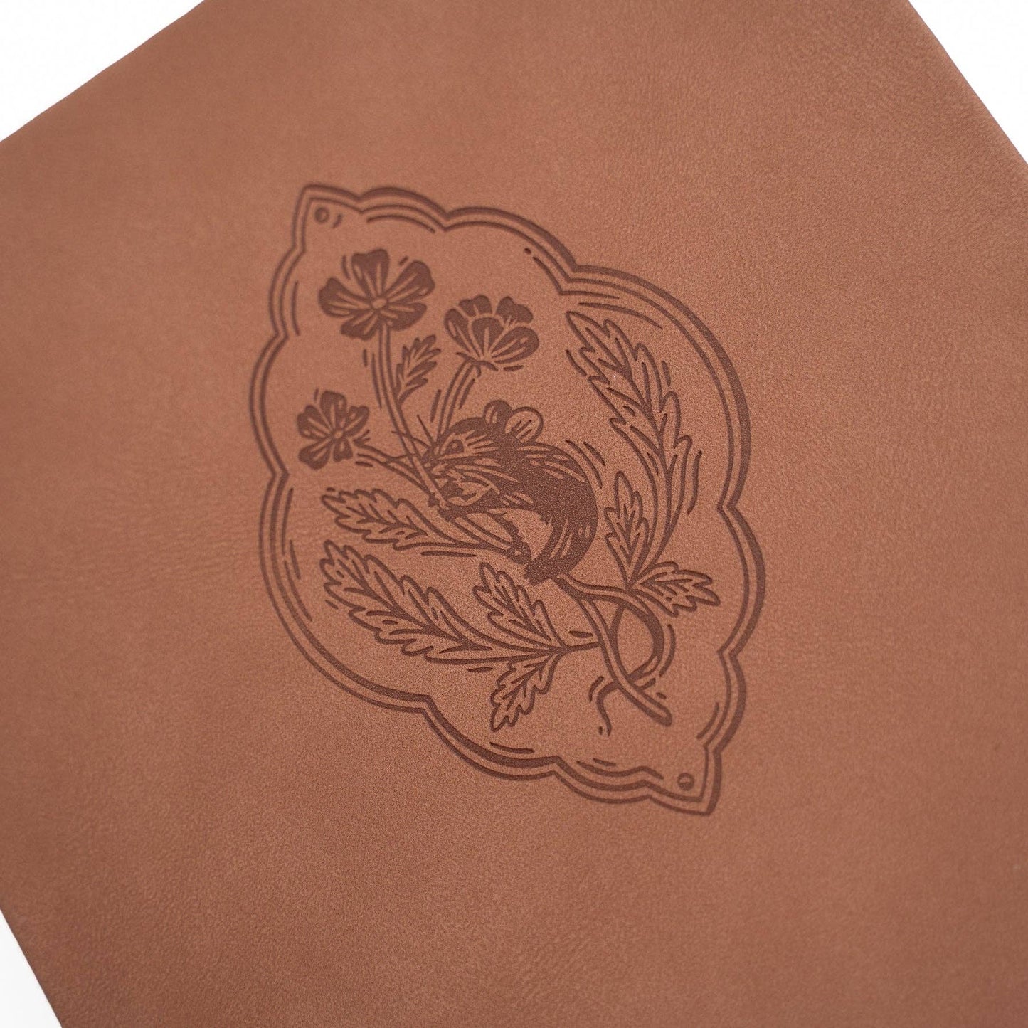 B6 Dot Grid: Field Mouse