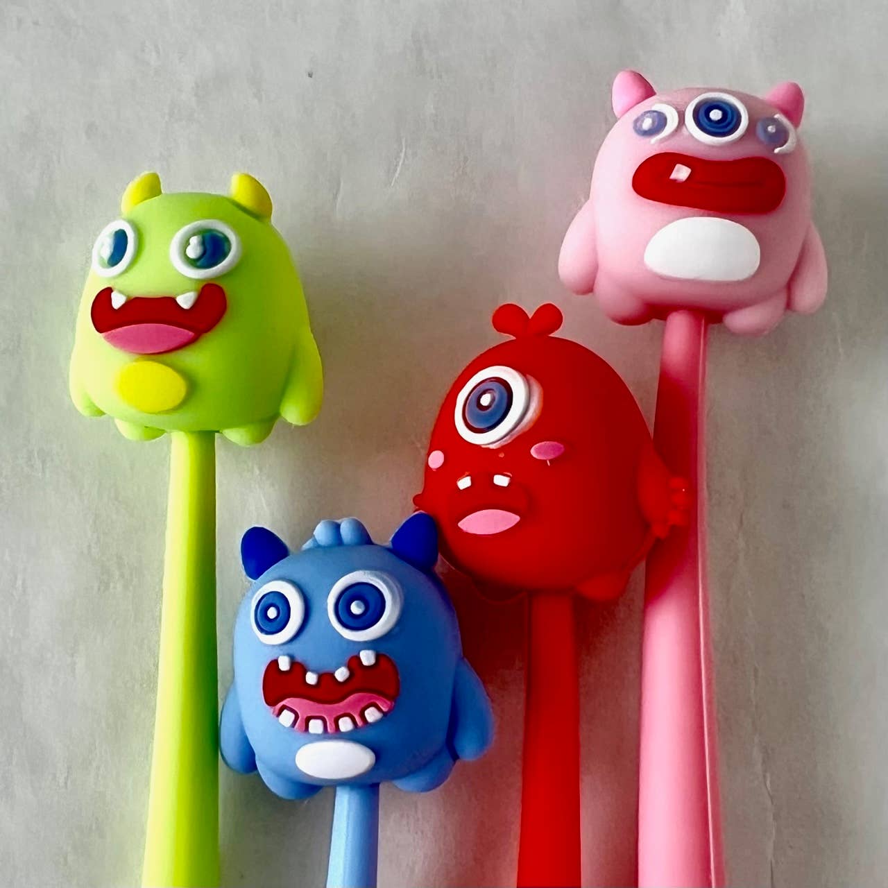 MONSTER WIGGLE GEL PEN