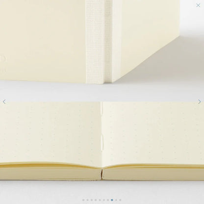 MD NOTEBOOK A5 DOT GRID