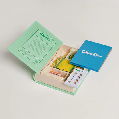 Clue Junior Vintage Book Shelf Edition