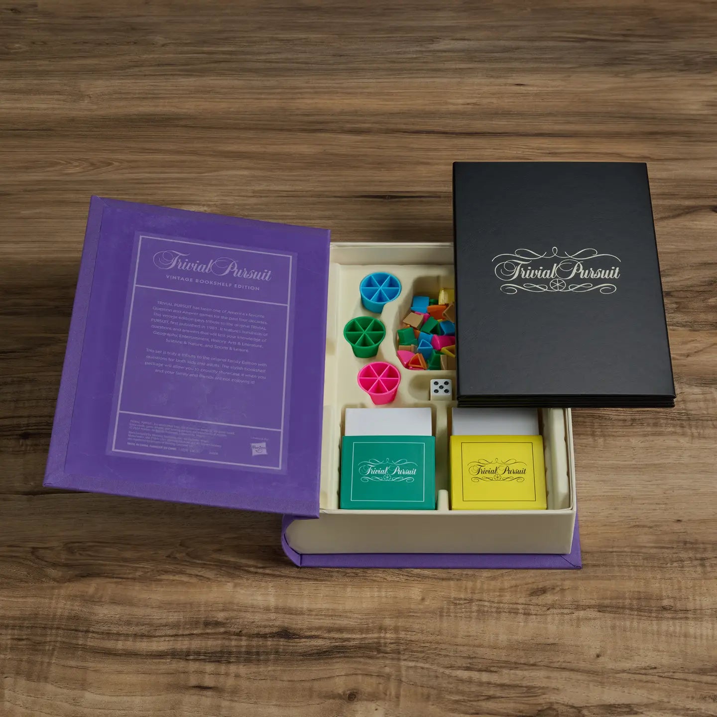 Trivial Pursuit Vintage Book Shelf Edition