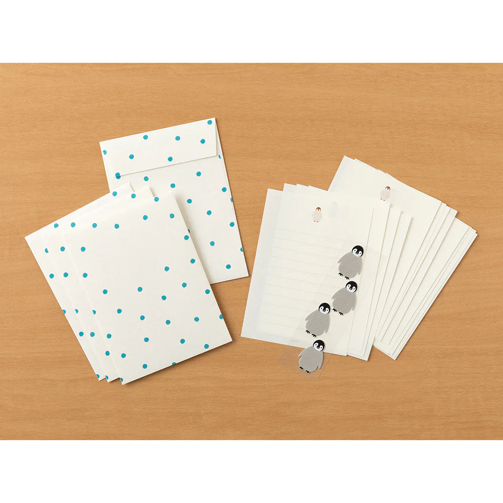 LETTER PAPER & ENVELOPES WITH STICKERS 946 PENGUIN A