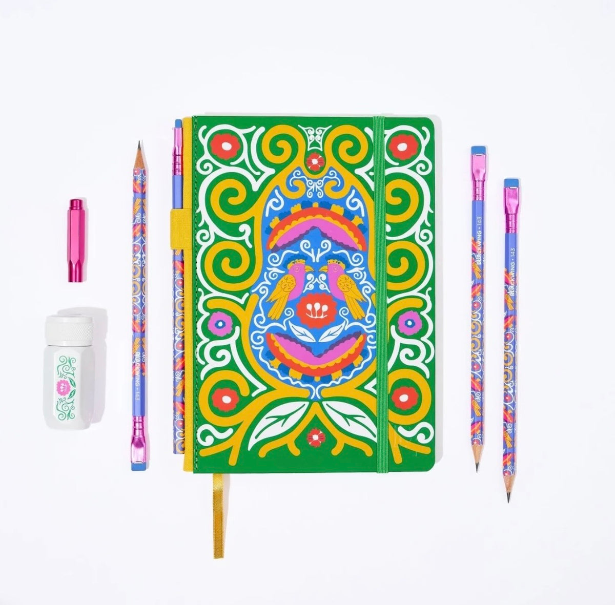 Blackwing Volume 143 - Frida Kahlo Notebook Essentials Set