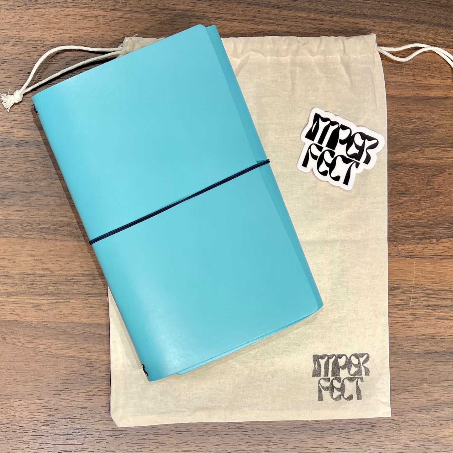 Imperfect Concepts: Sadie, Turquoise (A5-Trifold) 6