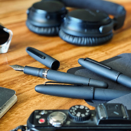 Esterbrook Raven Fountain Pen (Converter)