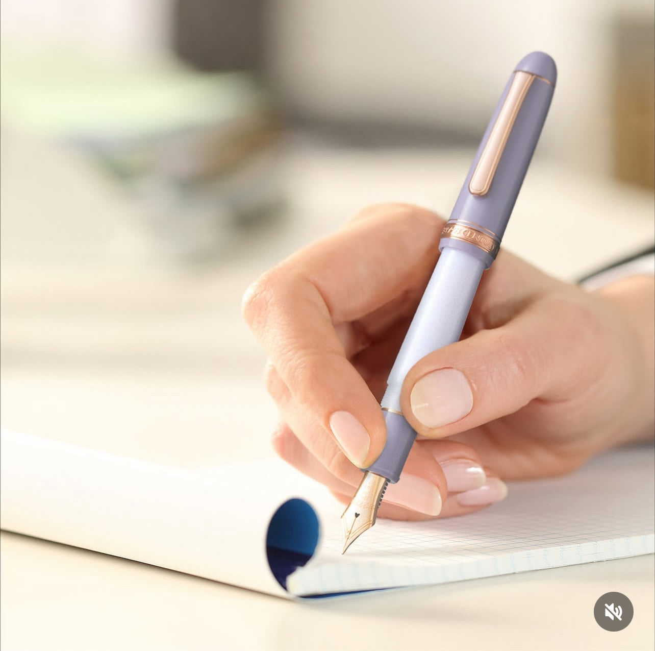 Platinum 3776 Century Fountain Pen - Misty Bloom (LIMITED EDITION)