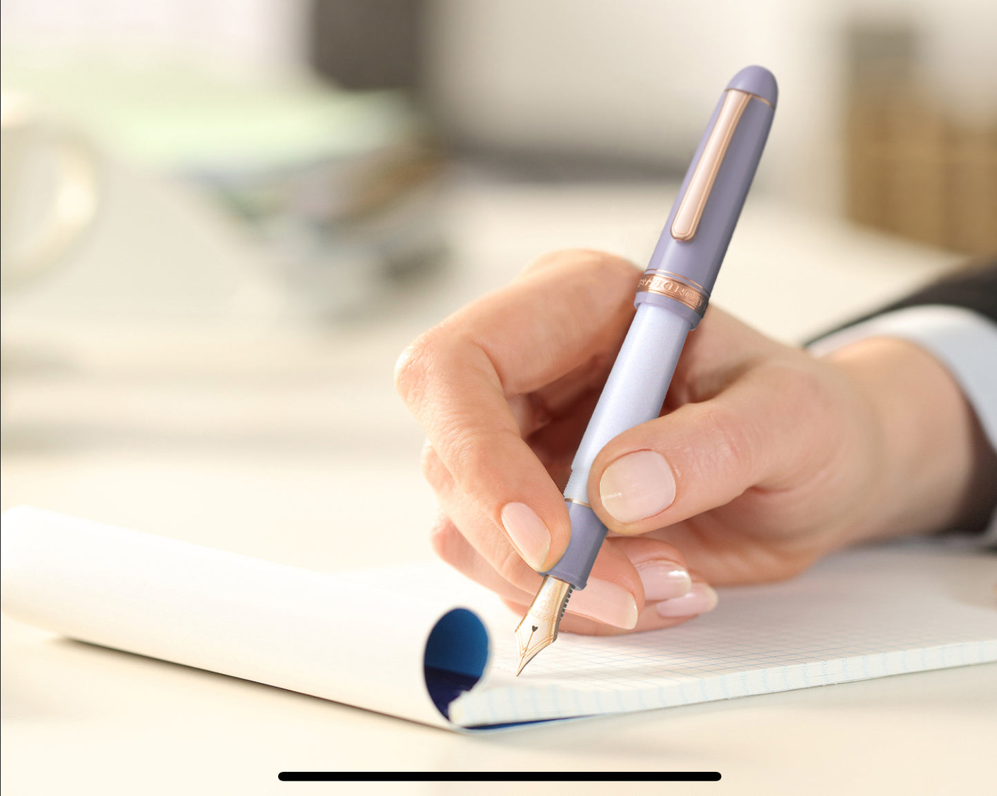 Platinum 3776 Century Fountain Pen - Misty Bloom (LIMITED EDITION)