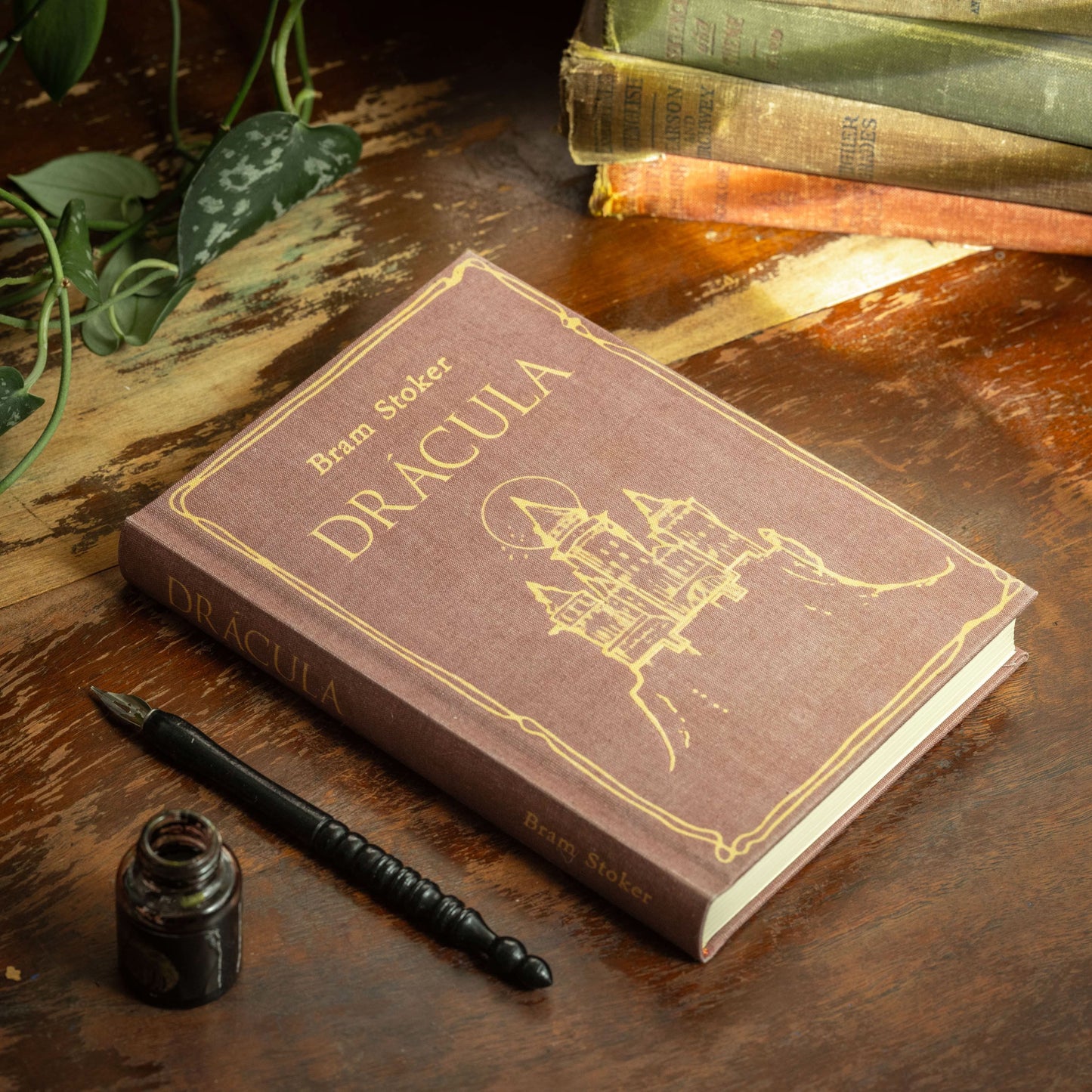 *Dracula by Bram Stoker 1897 Book Journal