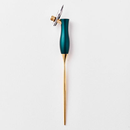 Calligraphy pen with oblique nib, teal handle and gold barrel