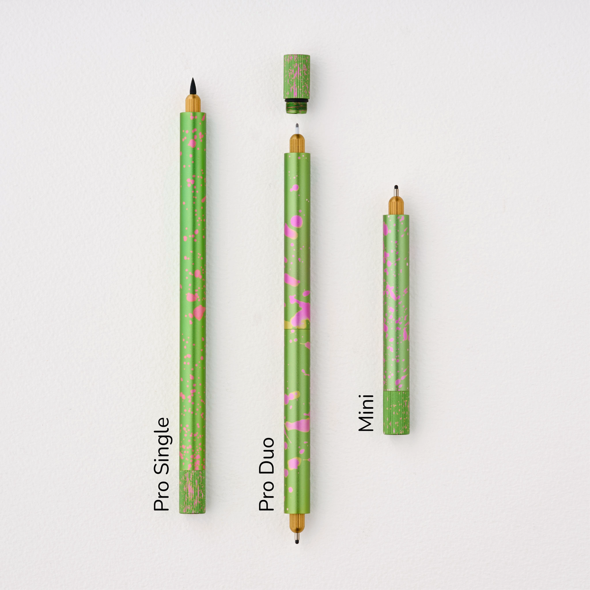 Green confetti-pattern fountain pen, Pro Single Tip, gold nib with end cap